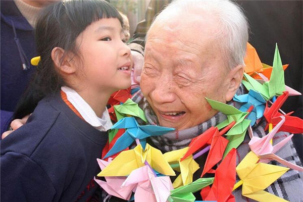 錢偉長：長壽的關鍵之處還是“靠自己”