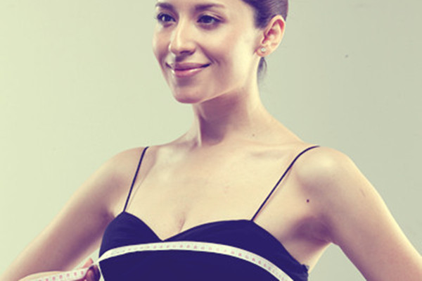 豐胸的最快方法 6個瑜伽動作讓罩杯升級