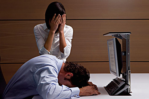 哪些人易發頸椎病 5式瑜伽治療頸椎病