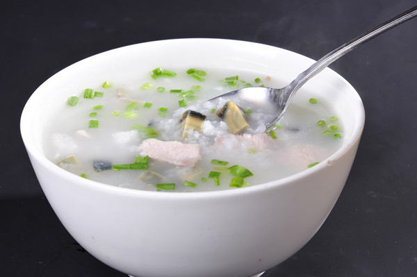 皮蛋瘦肉粥