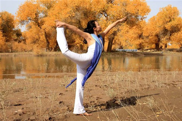 女性練瑜伽可保養卵巢