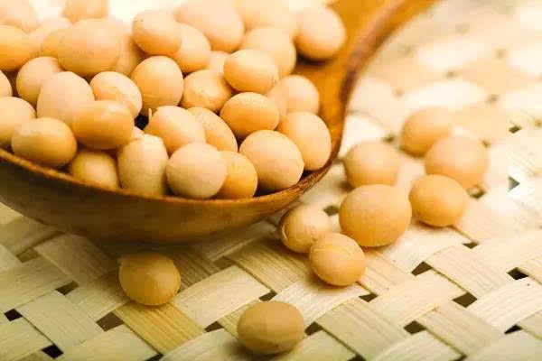 可以消除臉上斑點的八種食材