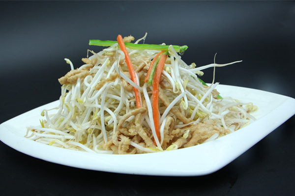 綠豆芽肉絲的炒法_怎麼做_綠豆芽怎麼選 綠豆芽肉絲