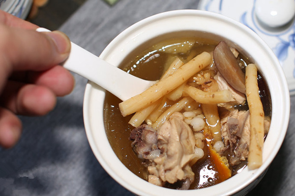 黨參雞丸子湯
