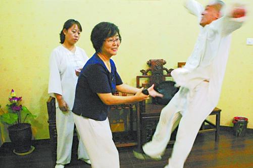 太極大師閆芳被開除山門 假太極拳推手影響惡劣