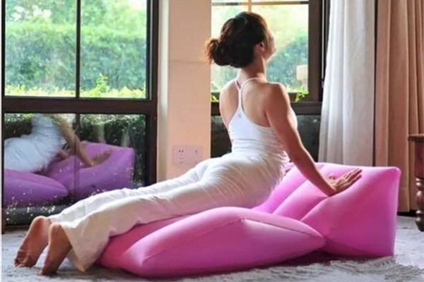 在傢做什麼瑜伽好_如何減壓