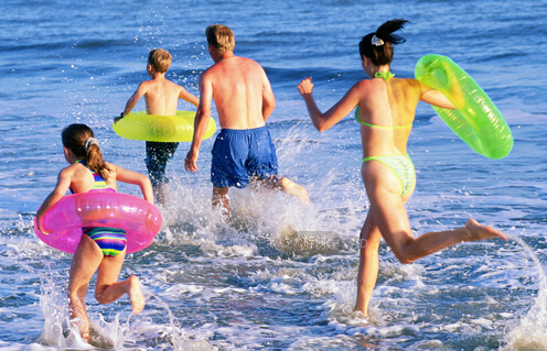 遊泳後眼睛腫瞭怎麼辦?