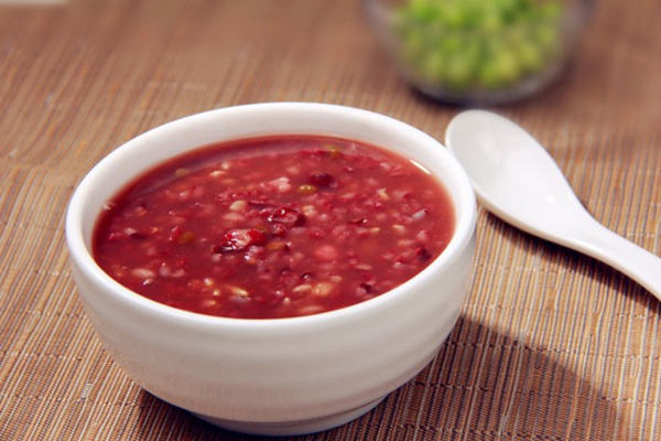 冬天吃什麼好_適合冬天的飲食_冬天吃什麼溫暖 雜糧粥