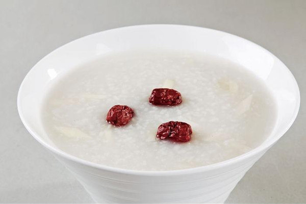 女的氣血雙補粥 好氣色來過年