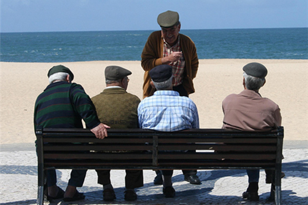 中老年適合練什麼瑜伽 兩組中老年瑜伽推薦