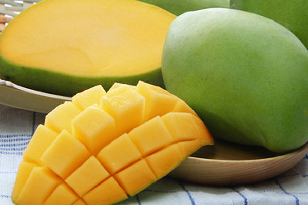 滋潤肌膚的青芒果再貴也得吃