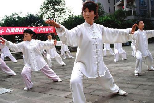 中老年最佳運動 多練拳降壓保健